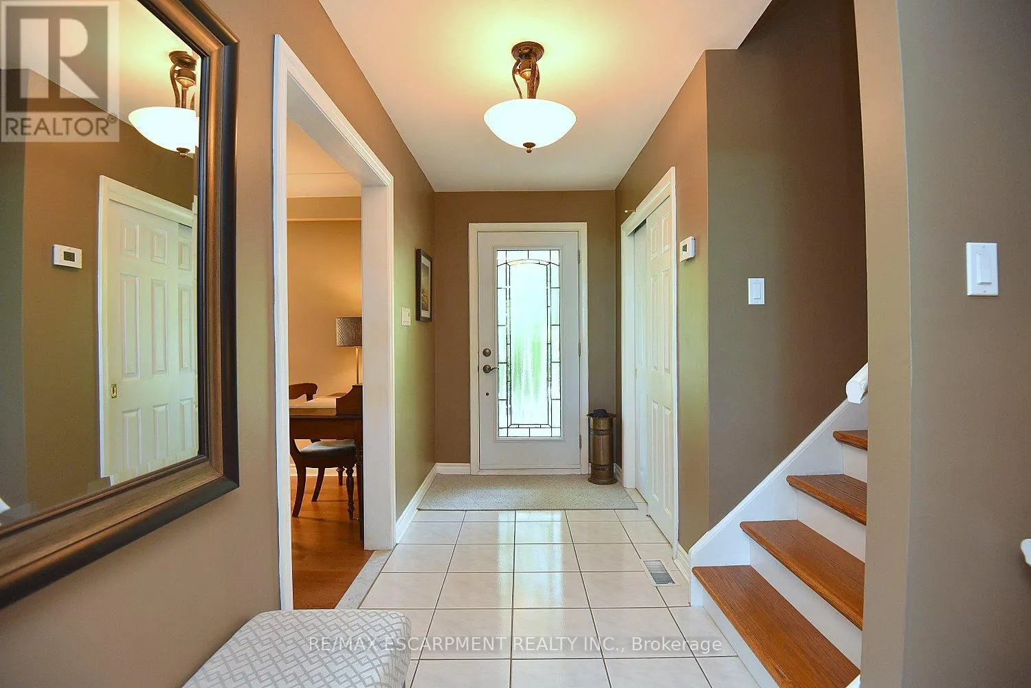 219 STRATHCONA DRIVE