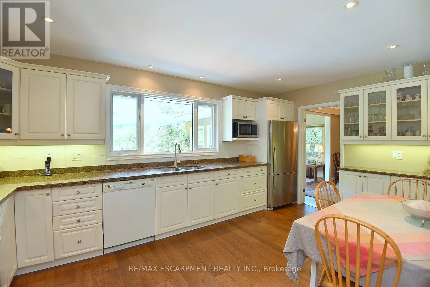 219 STRATHCONA DRIVE