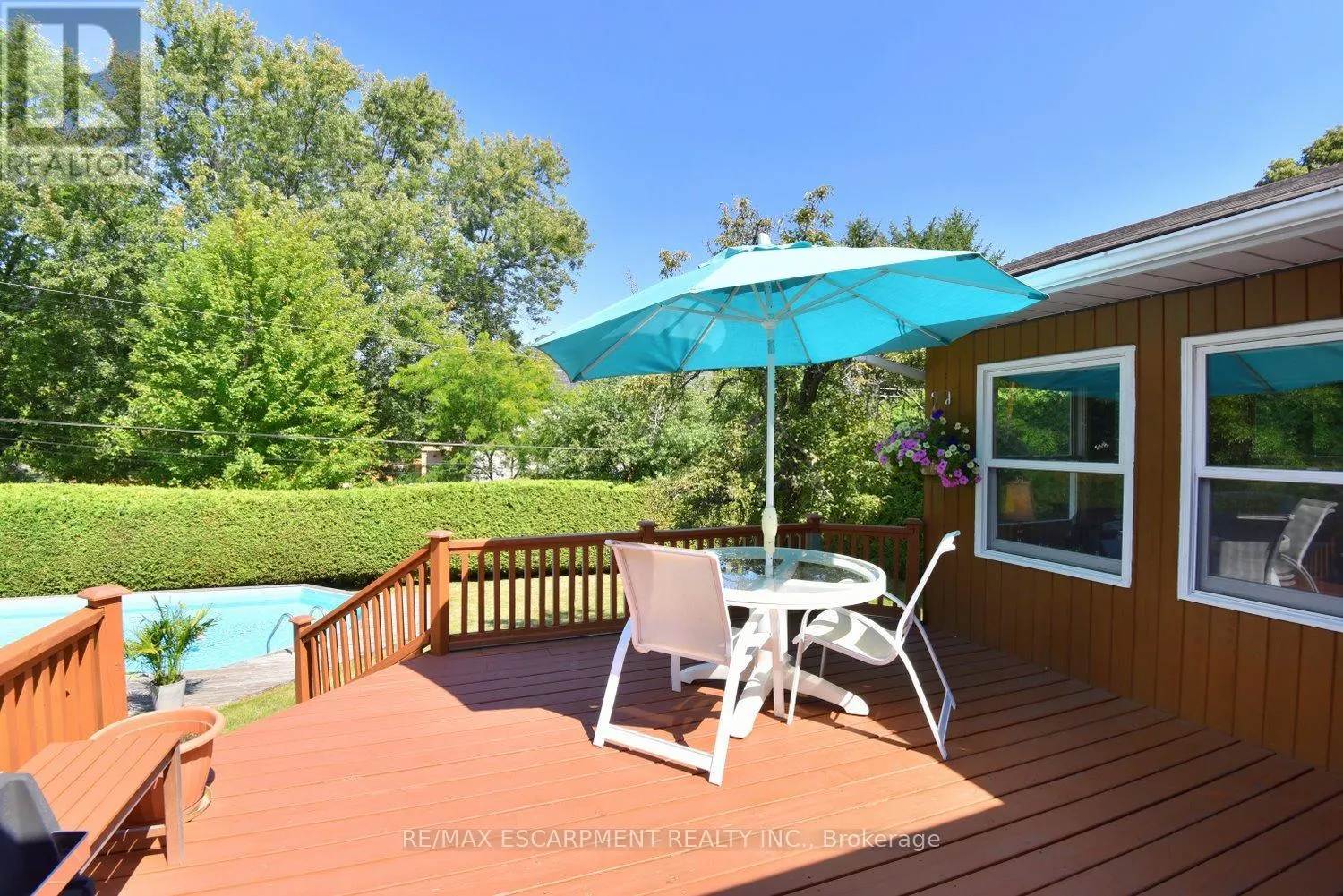 219 STRATHCONA DRIVE