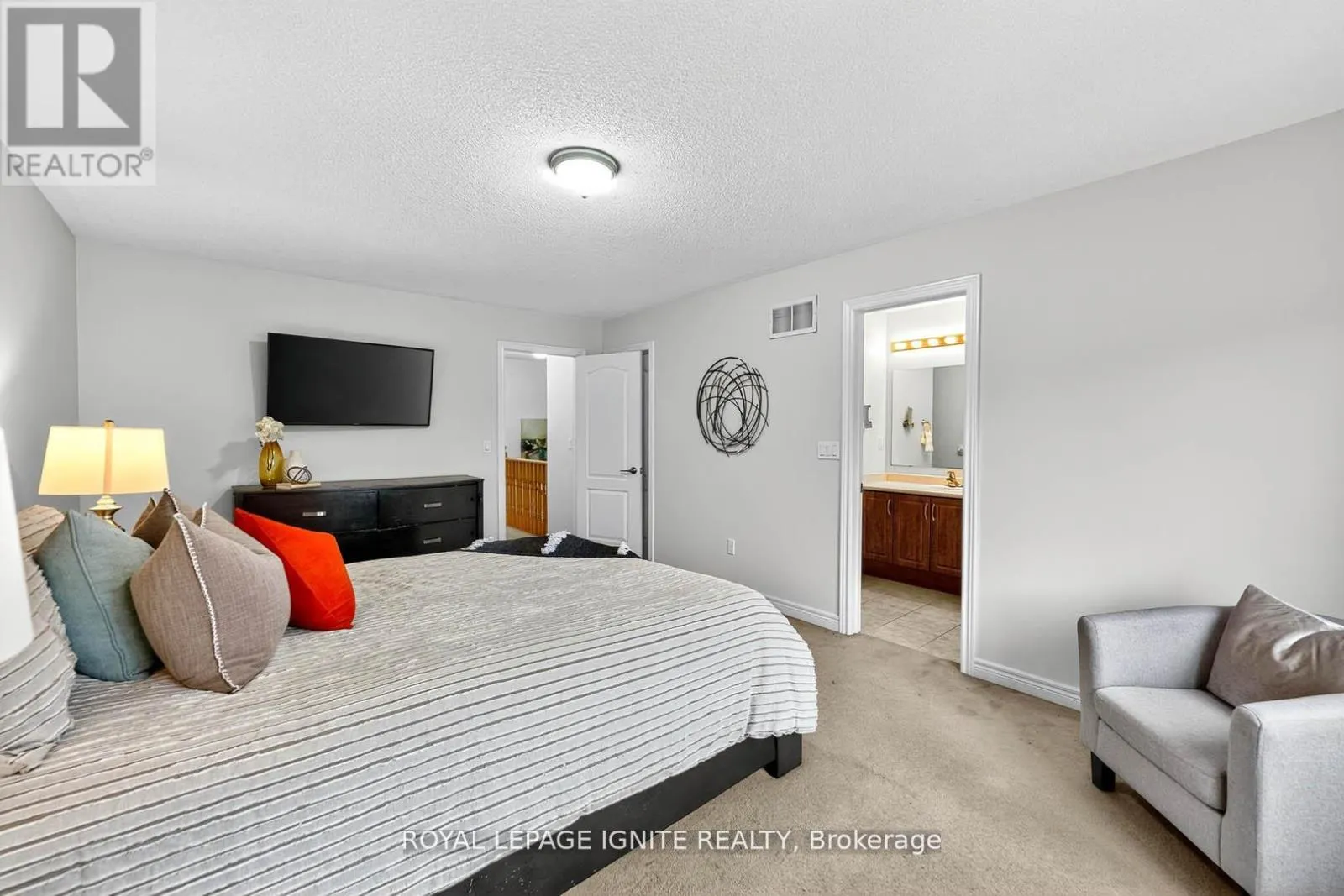 24 MICARTA AVENUE
