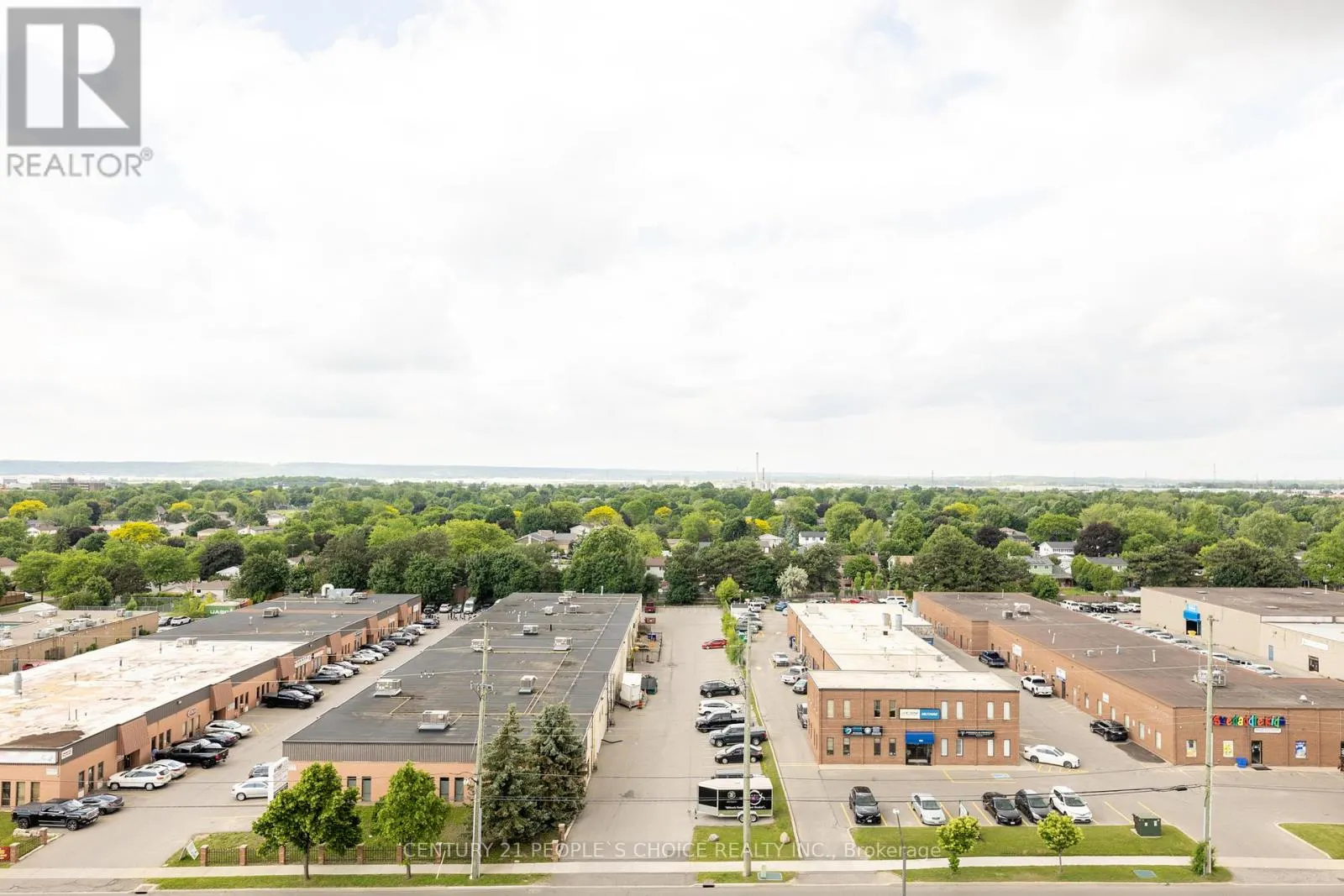 1001 - 716 MAIN STREET E