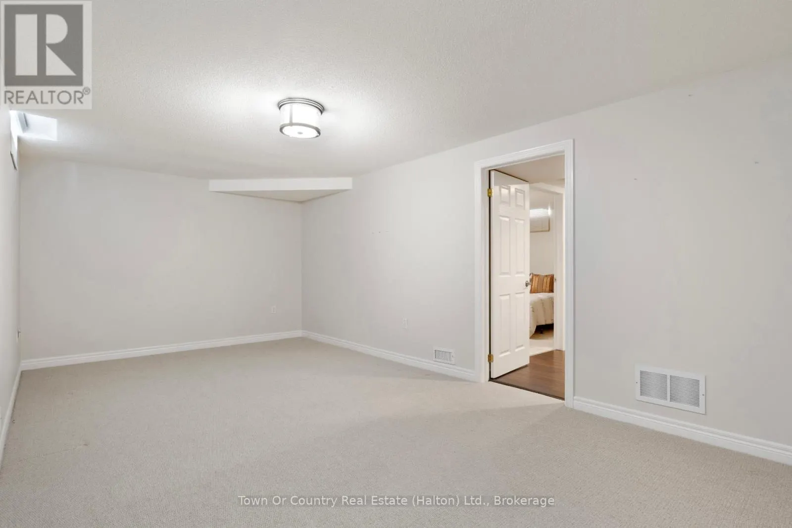 258 MALICK STREET