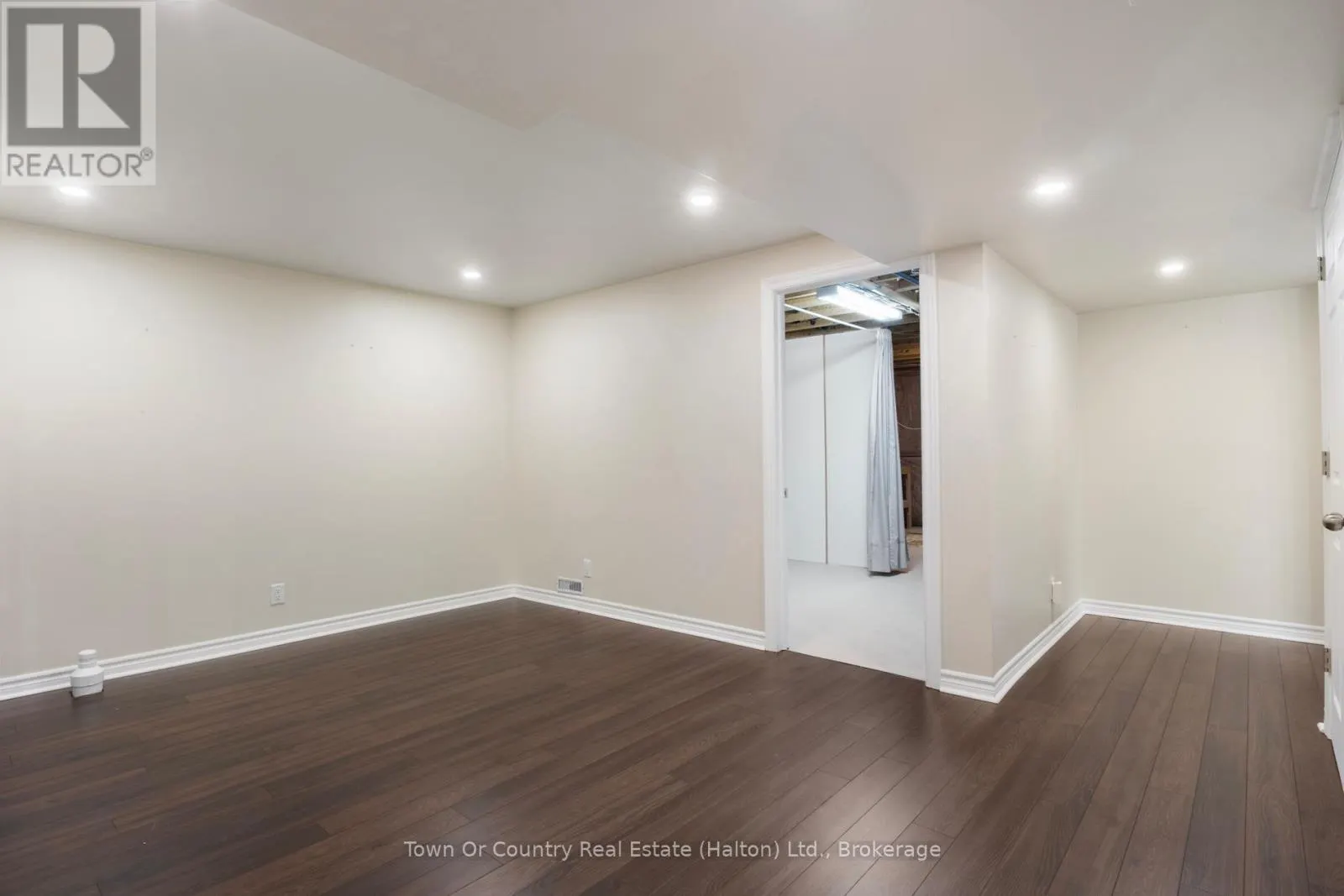 258 MALICK STREET