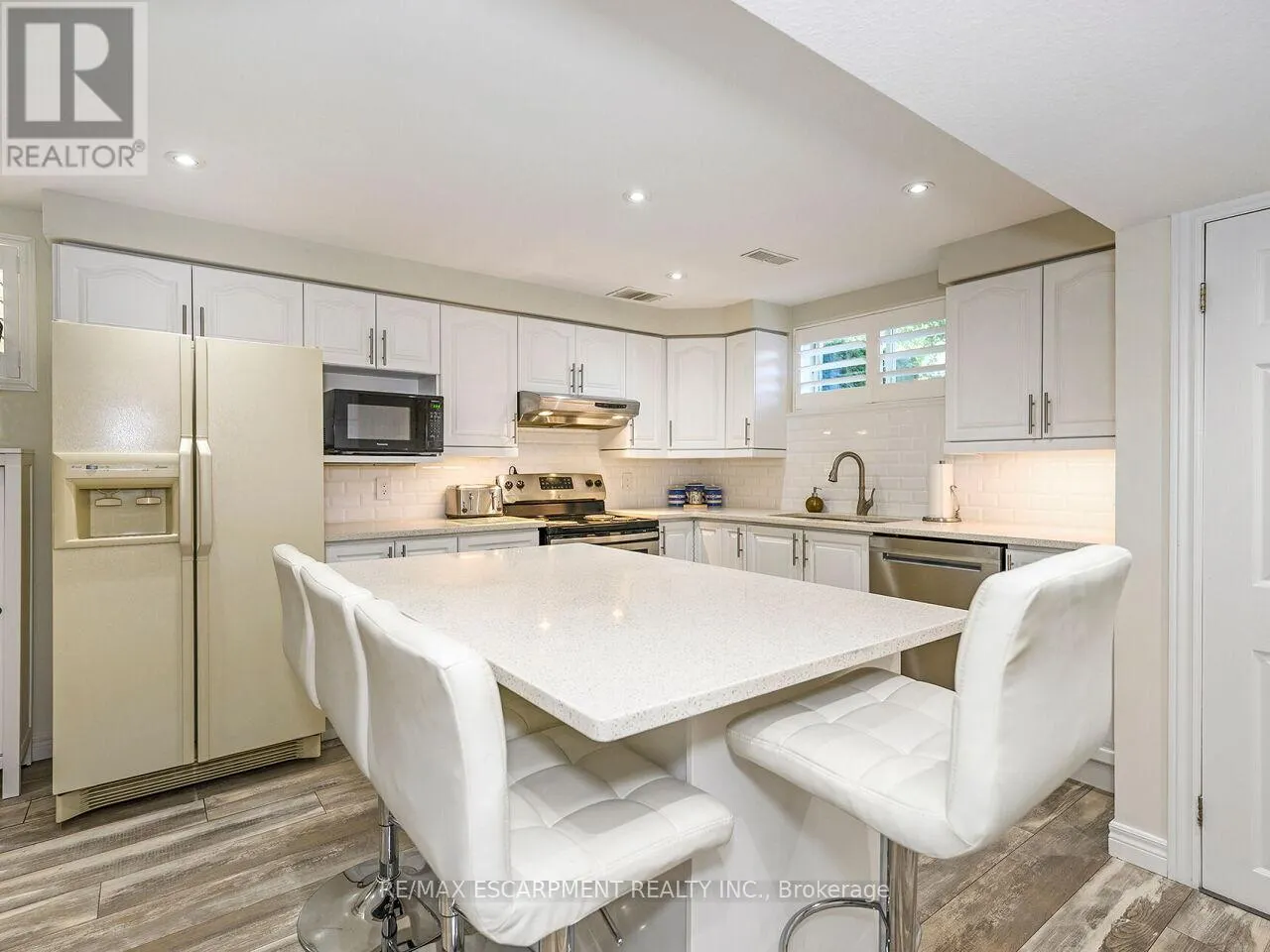 2026 WATERBRIDGE DRIVE