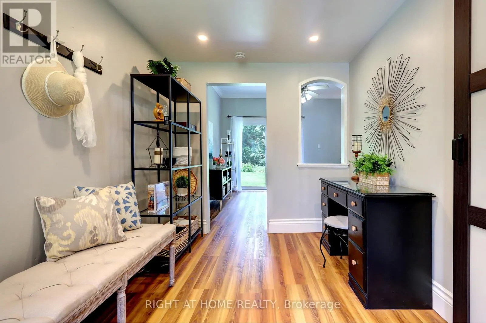 4 STEWARTTOWN ROAD
