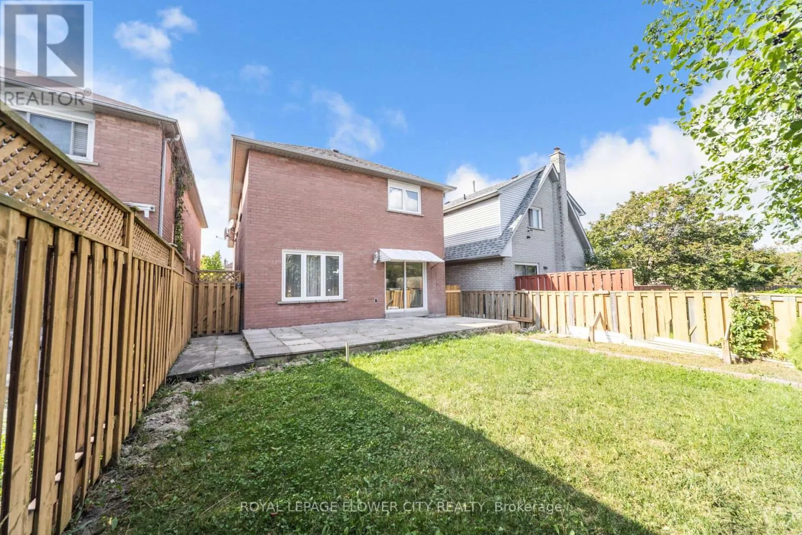 4 NATALIE COURT E