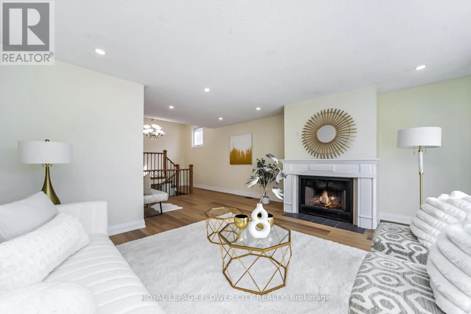 4 NATALIE COURT E
