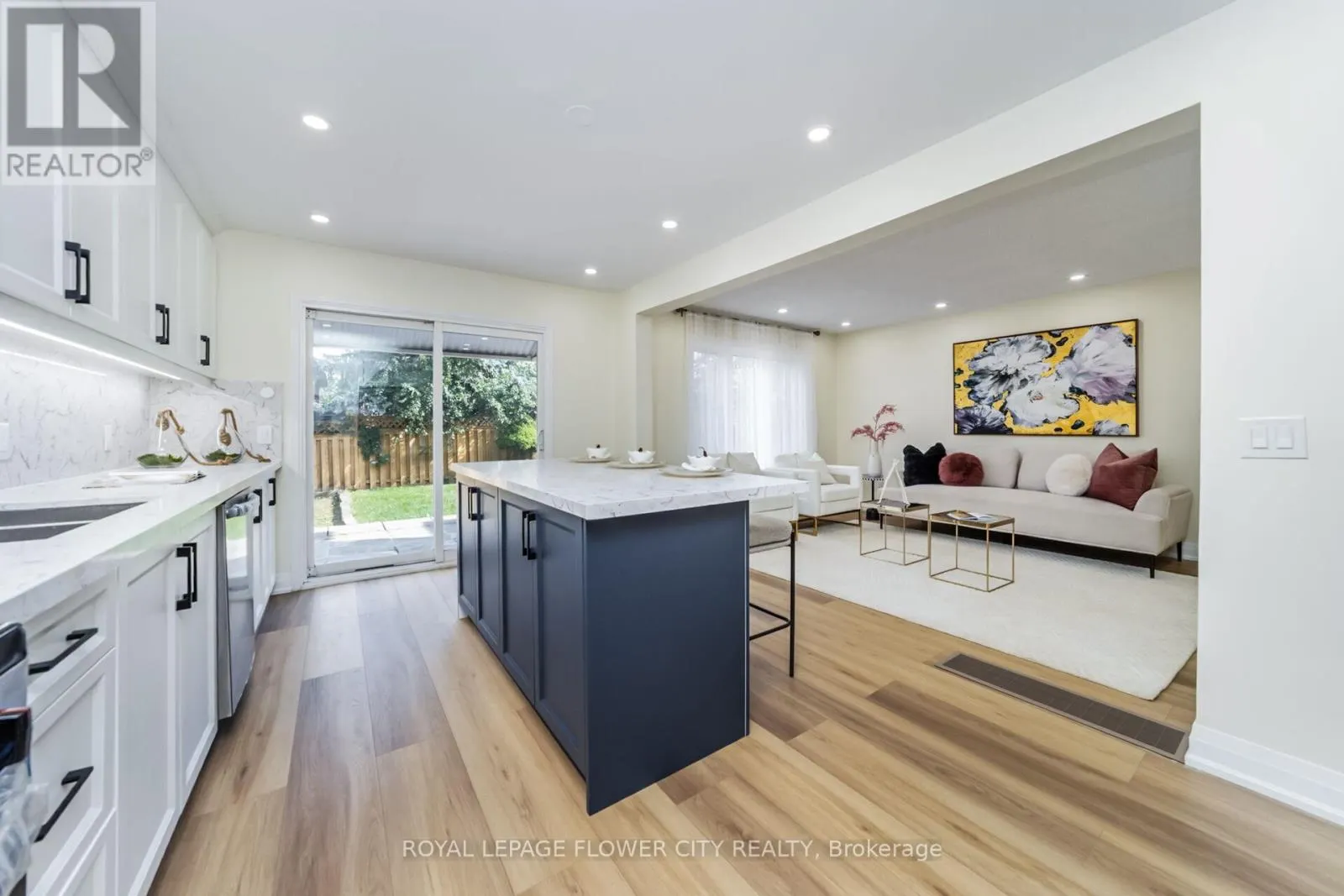 4 NATALIE COURT E
