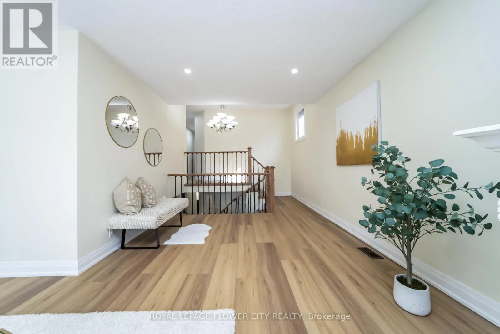 4 NATALIE COURT E