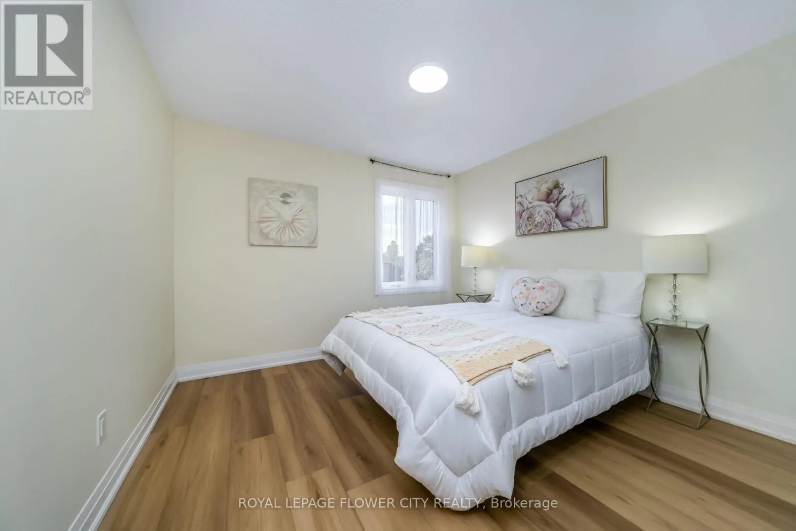 4 NATALIE COURT E