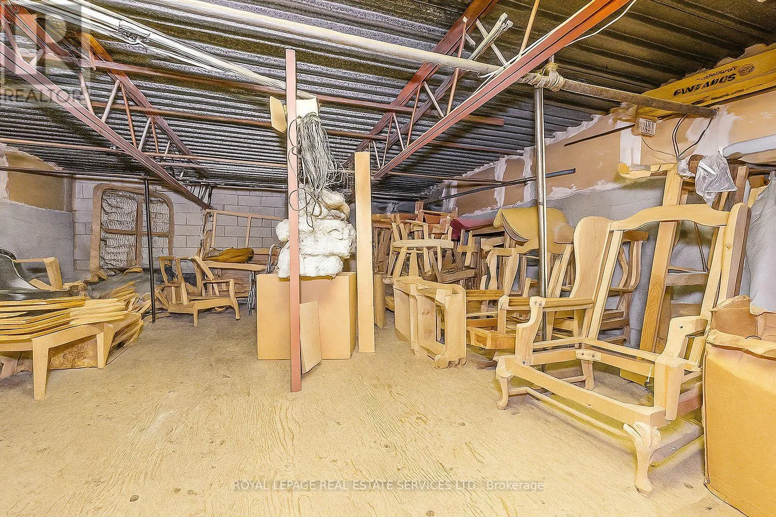 17 - 7171 TORBRAM ROAD