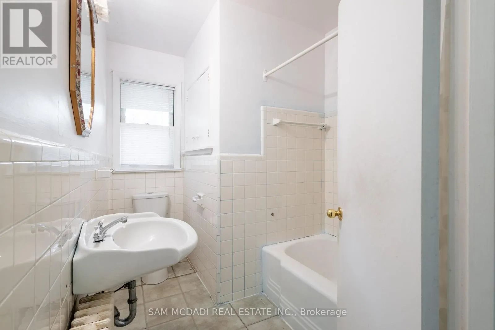 1302 MARTLEY DRIVE