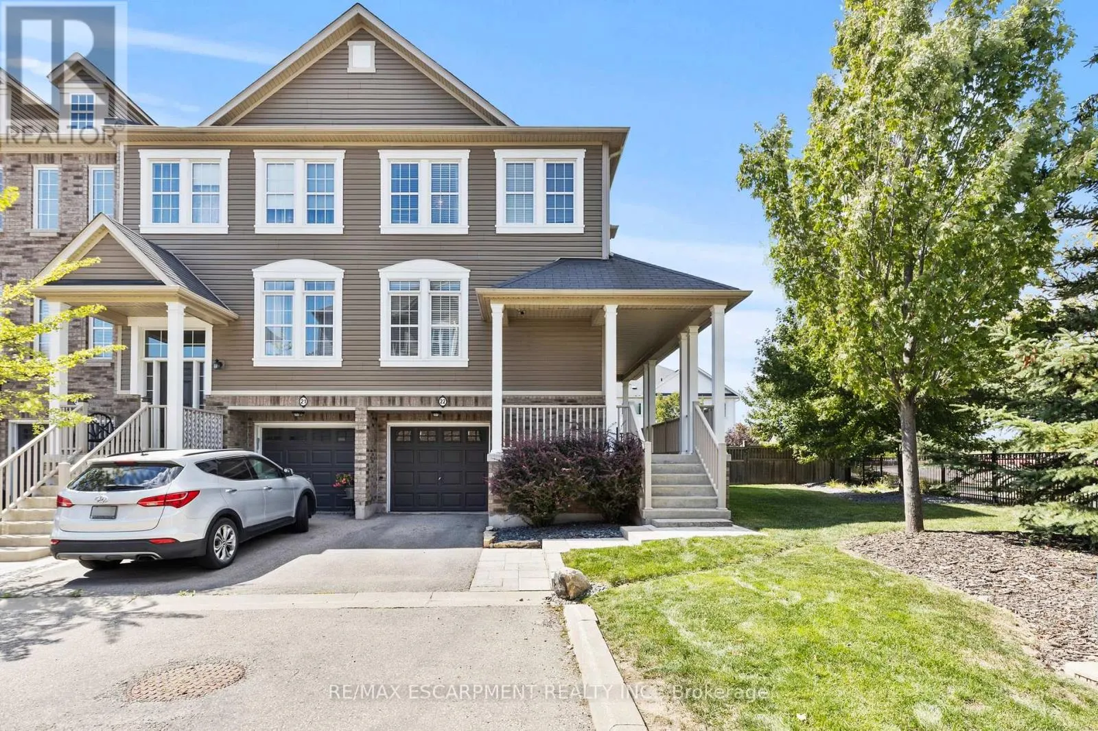 22 - 4823 THOMAS ALTON BOULEVARD