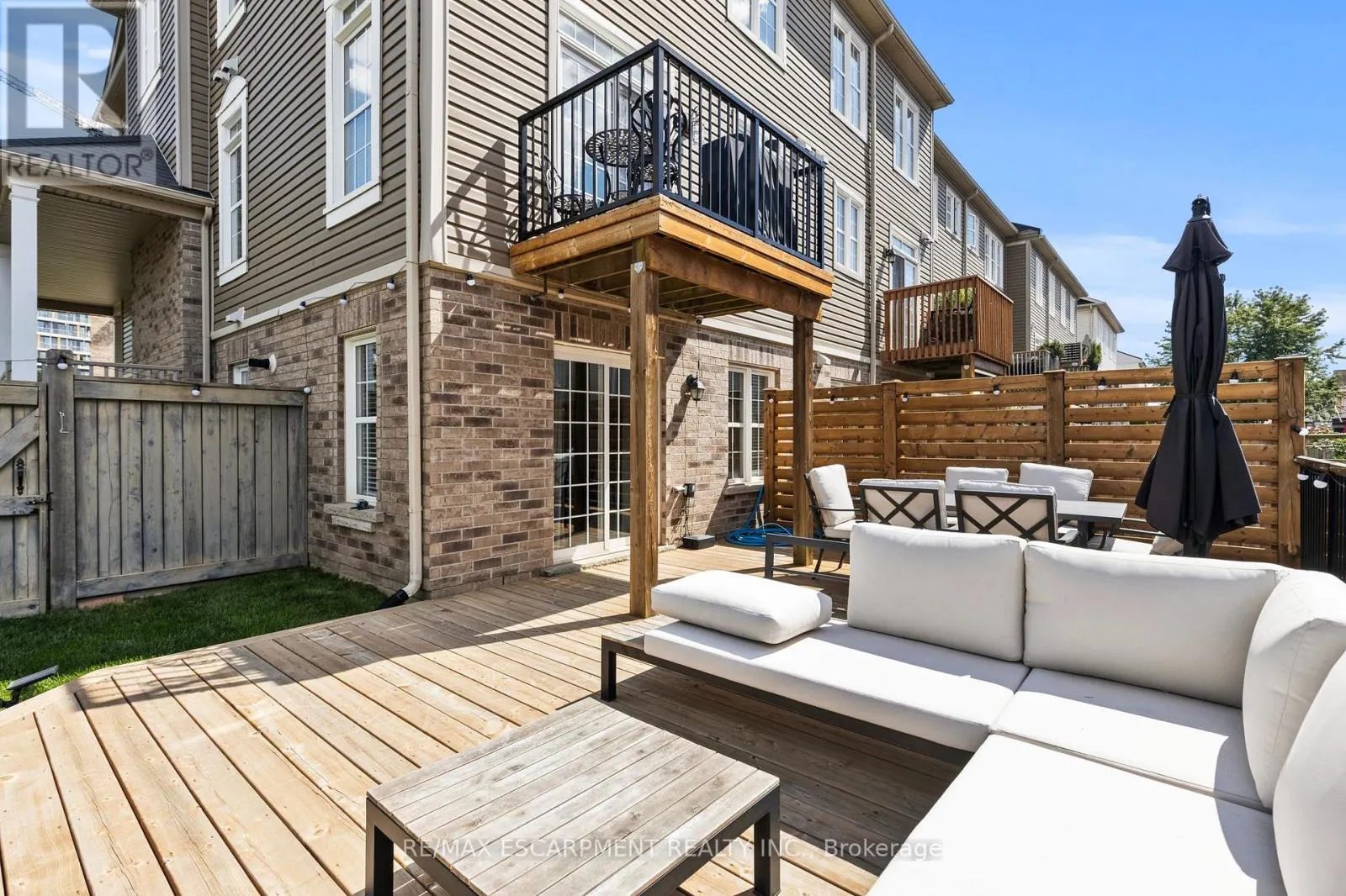 22 - 4823 THOMAS ALTON BOULEVARD