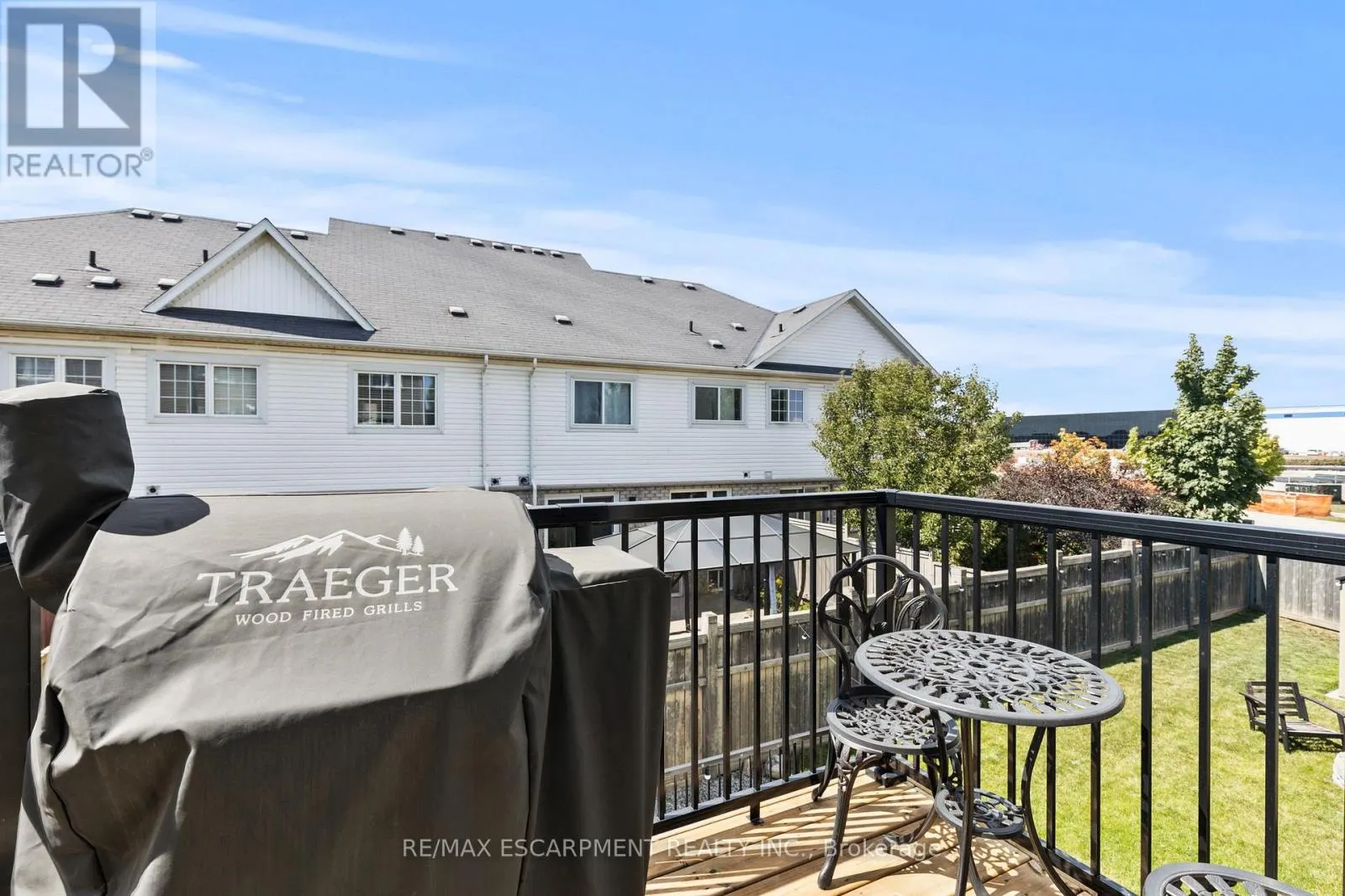 22 - 4823 THOMAS ALTON BOULEVARD