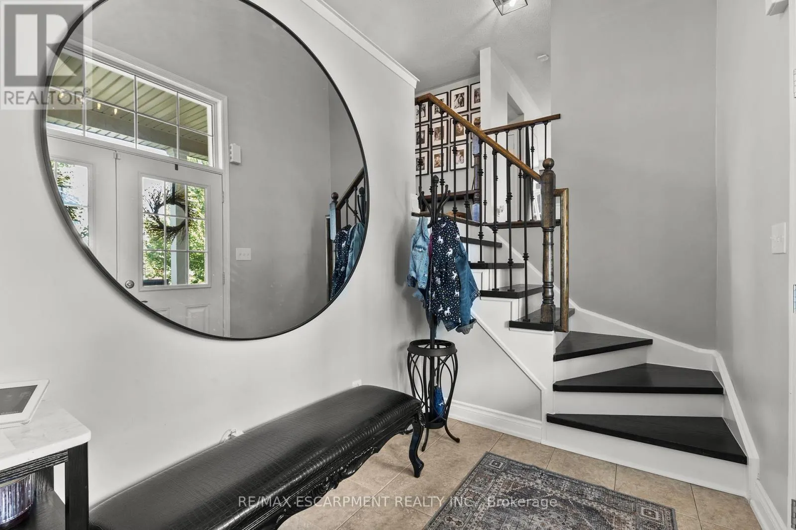 22 - 4823 THOMAS ALTON BOULEVARD
