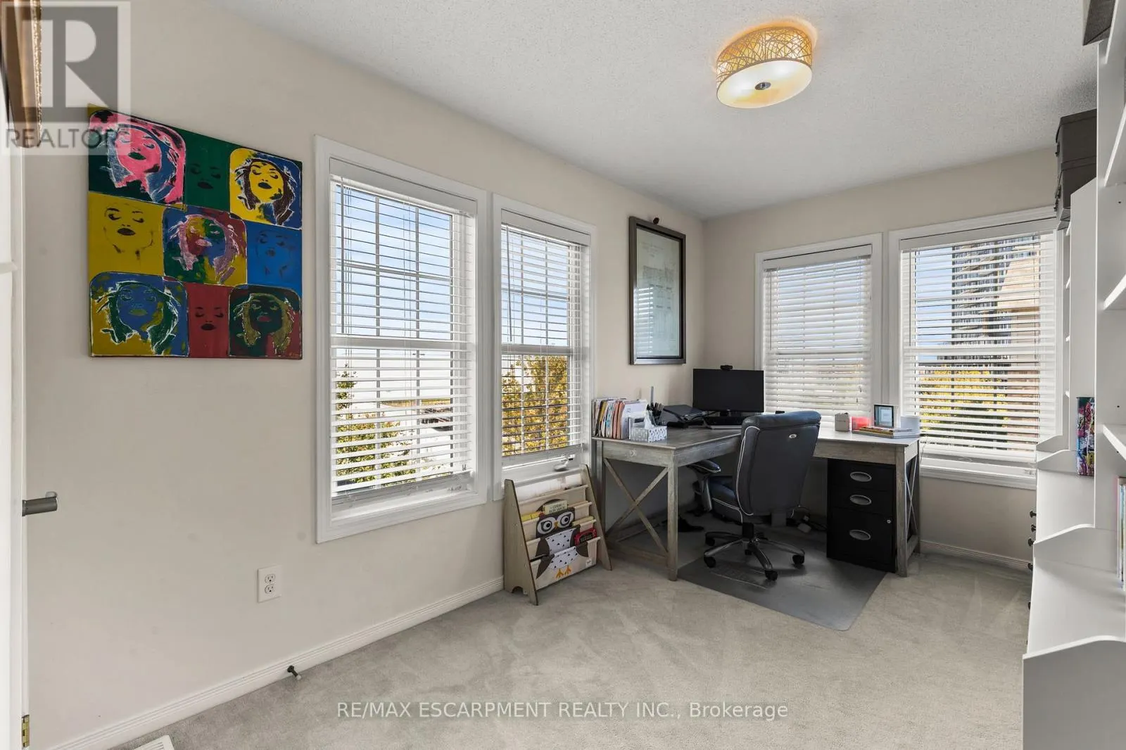 22 - 4823 THOMAS ALTON BOULEVARD