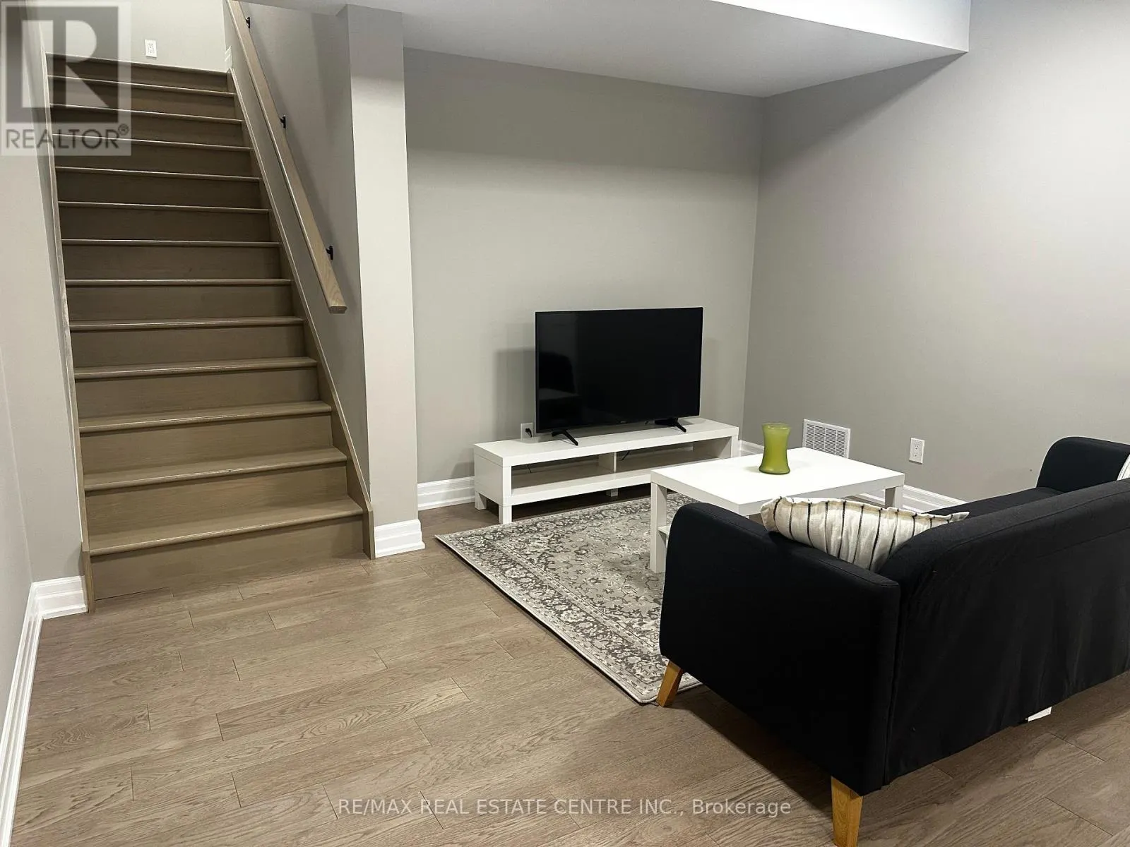 BASMT. - 3300 SUNNINGDALE GARDENS