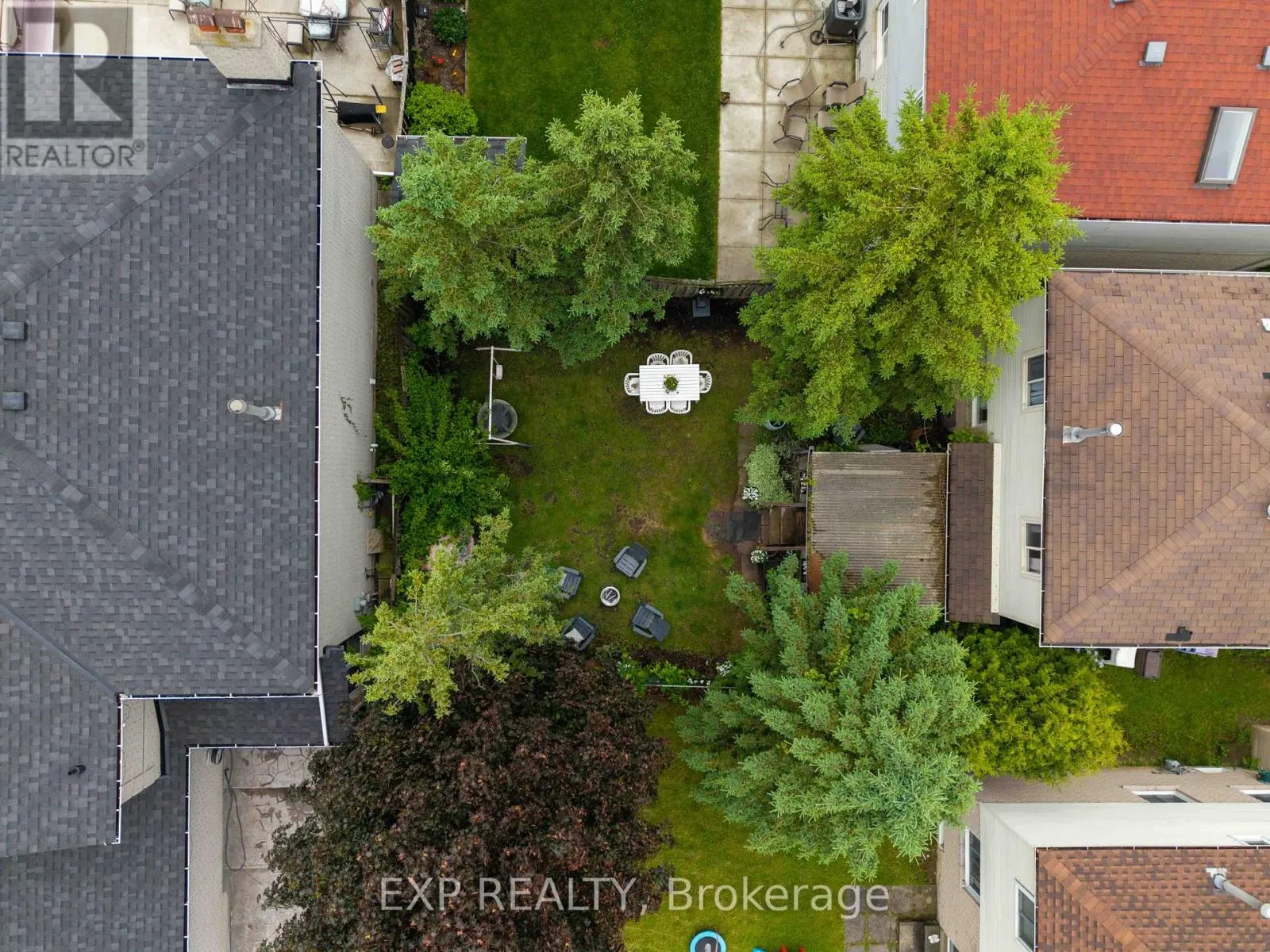 1674 PRINCELEA PLACE