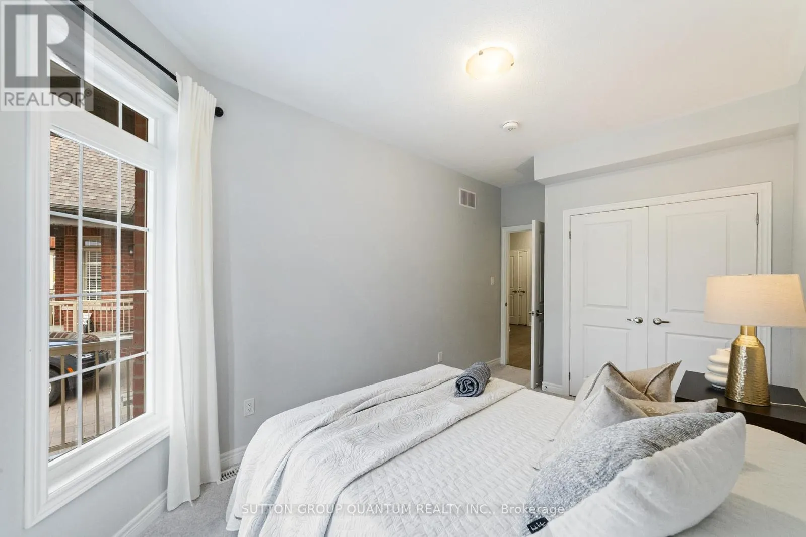36 BLUESTONE CRESCENT