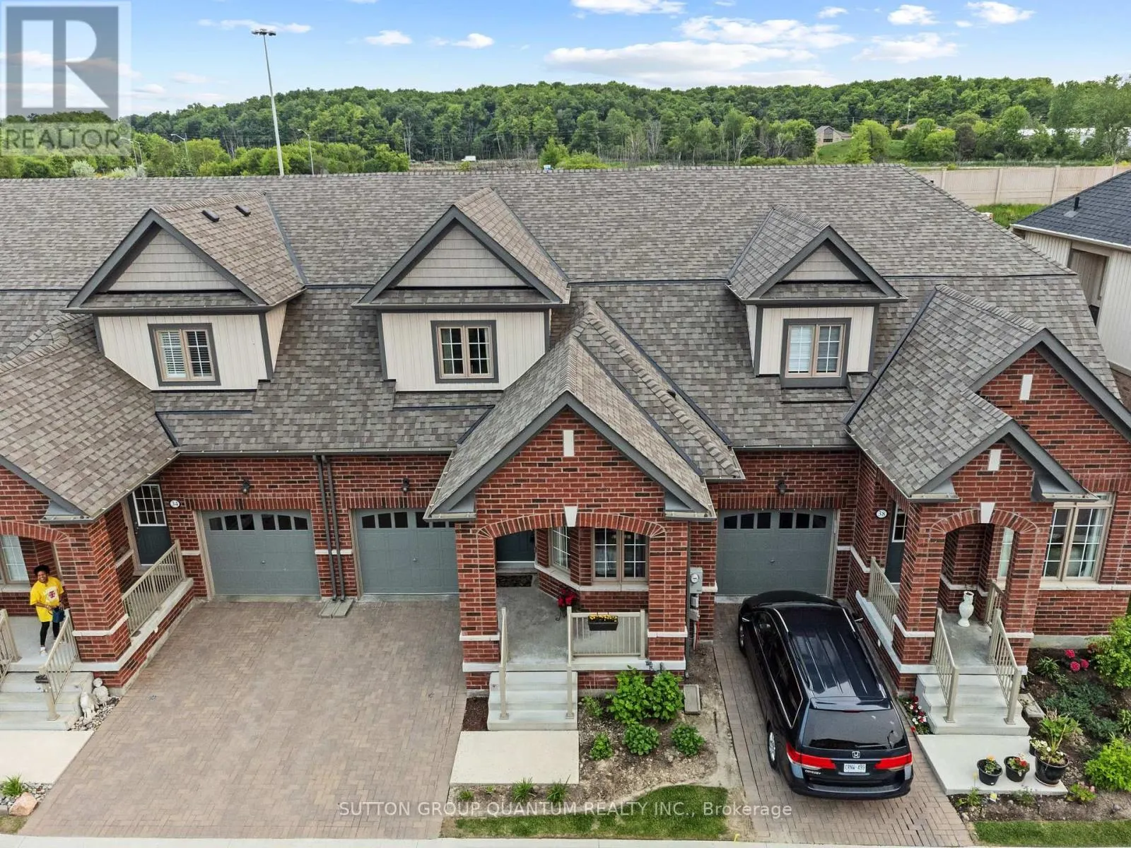 36 BLUESTONE CRESCENT