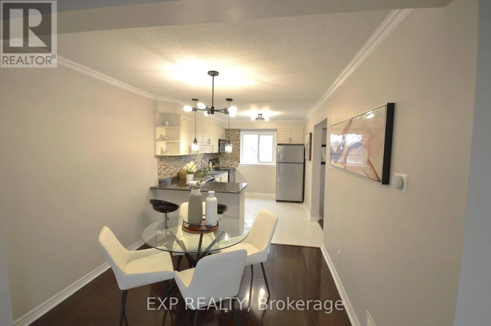 10 - 18 MOREGATE CRESCENT