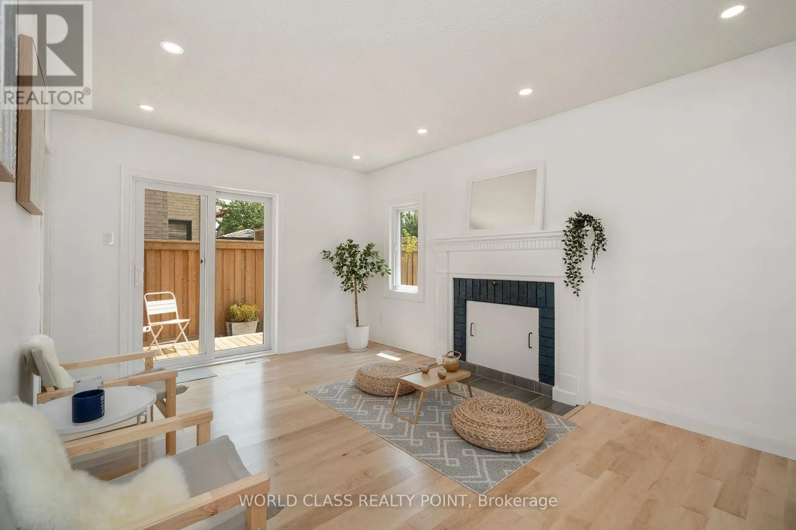 6548 EASTRIDGE ROAD
