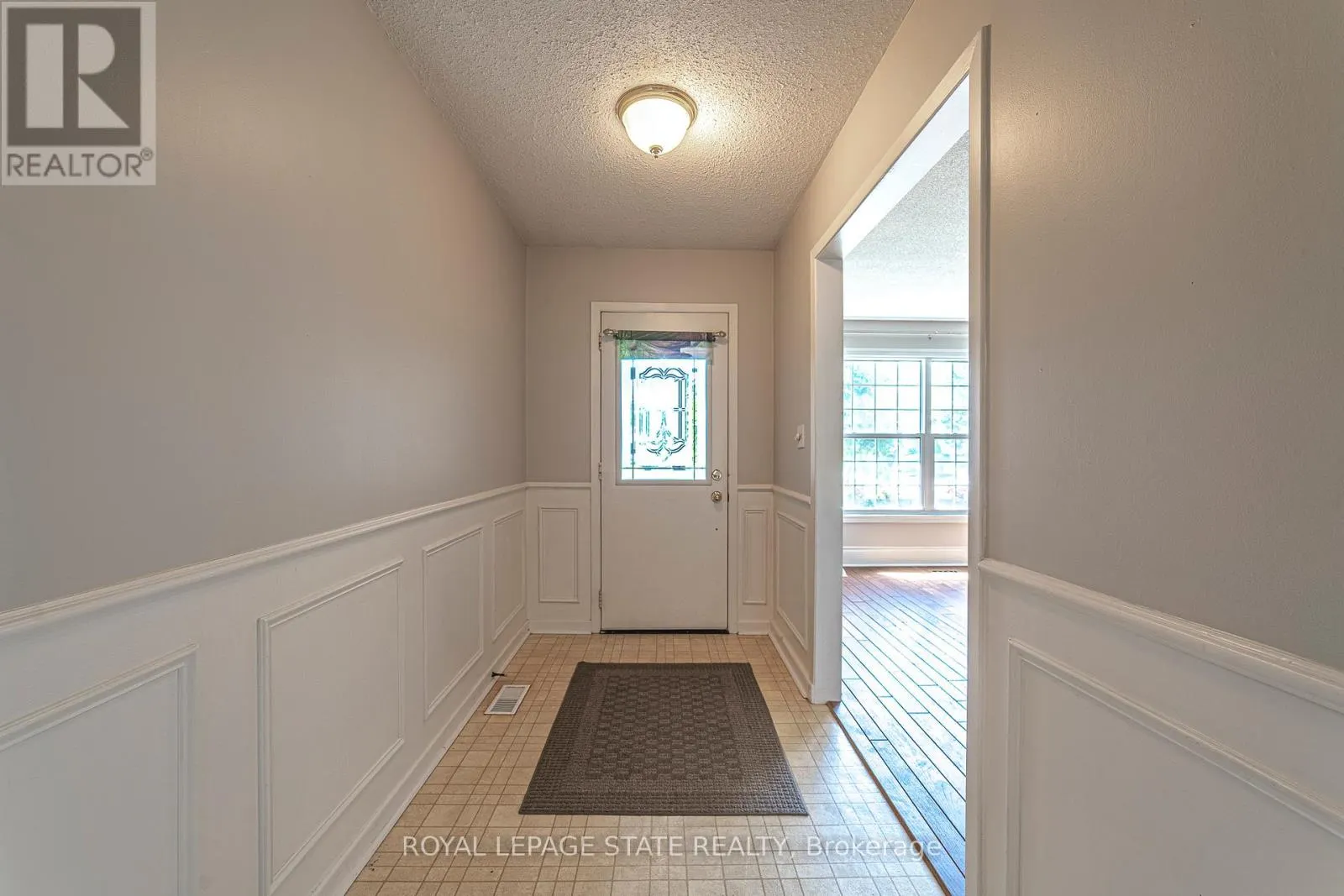 929 DARYL DRIVE