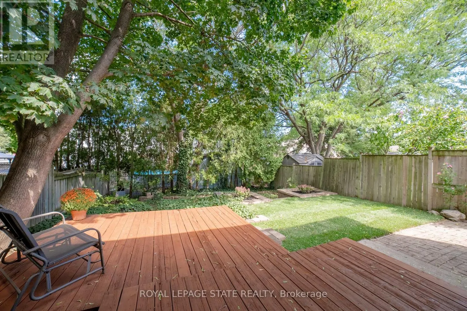 929 DARYL DRIVE