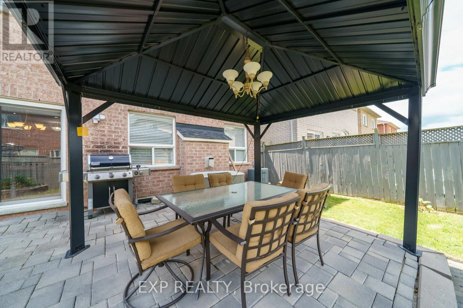 28 RANCHERO DRIVE