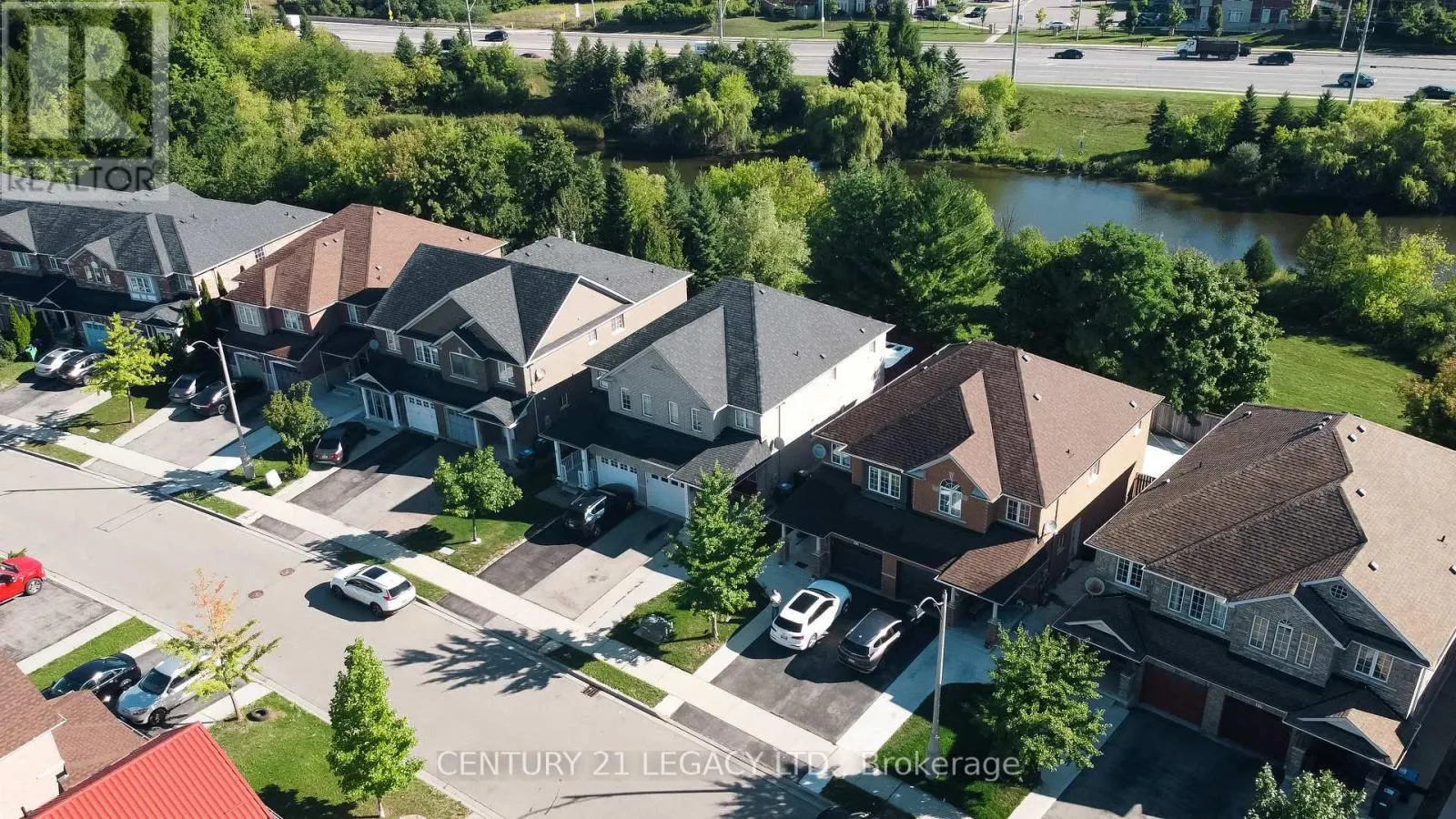 25 REVELSTOKE PLACE