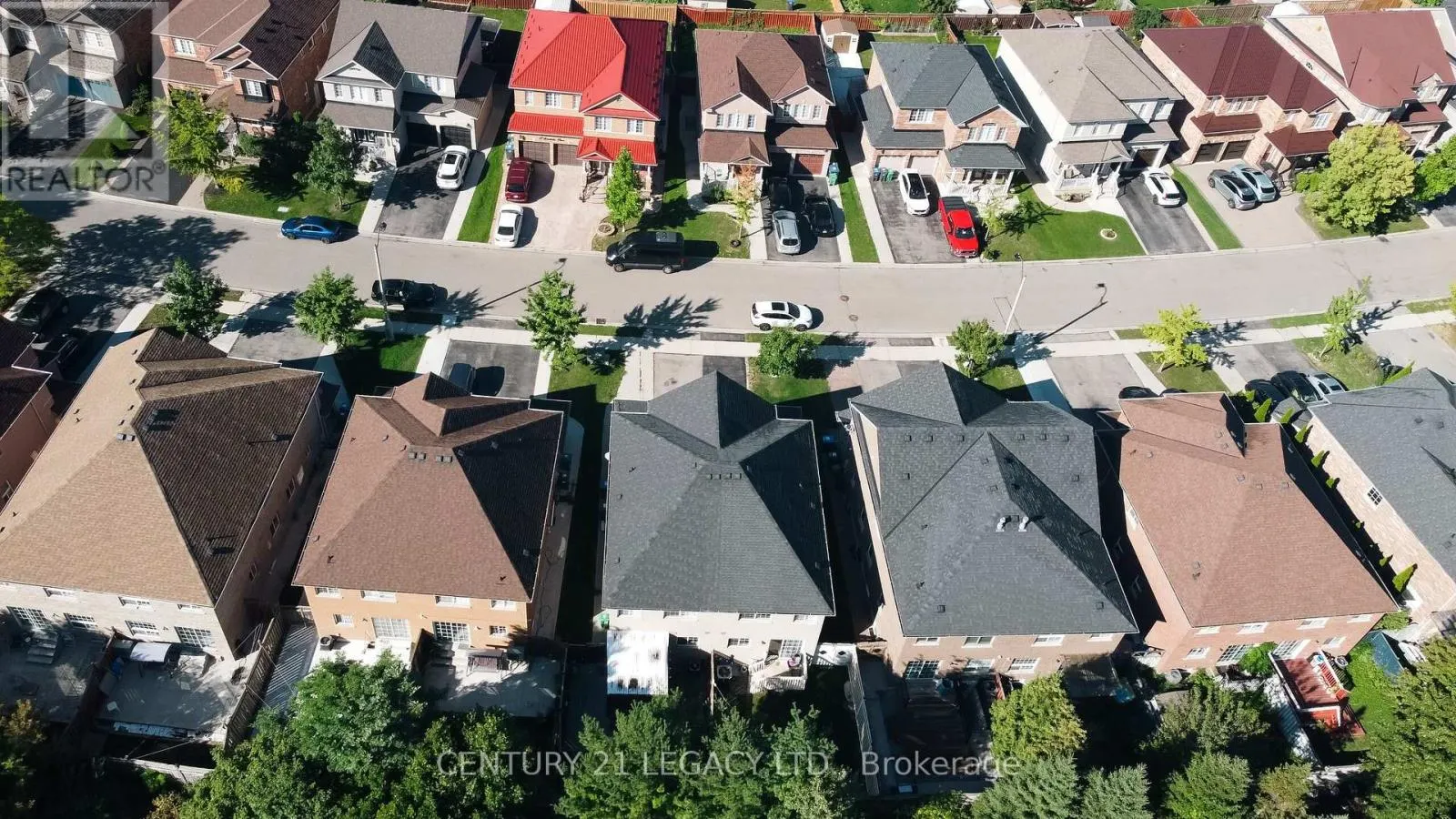 25 REVELSTOKE PLACE