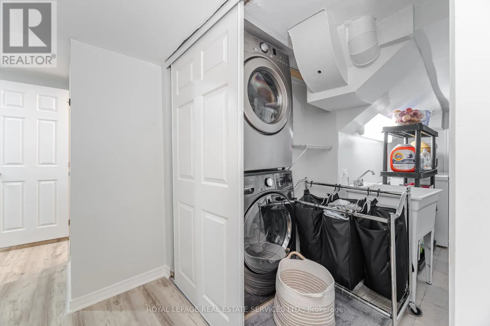 30 - 833 SCOLLARD COURT