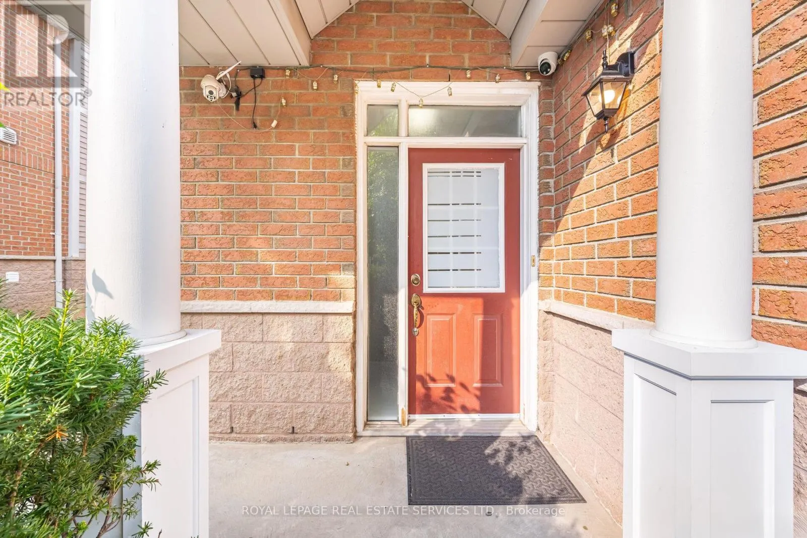 30 - 833 SCOLLARD COURT