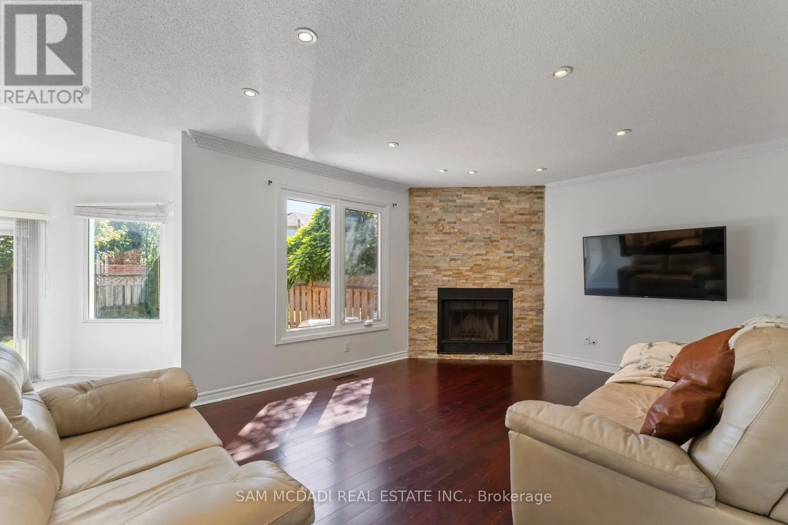 3068 PRENTISS ROAD