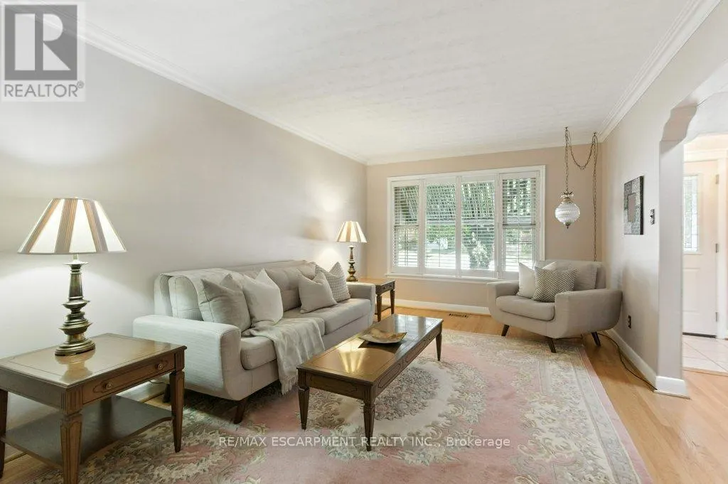 2230 COURTLAND DRIVE
