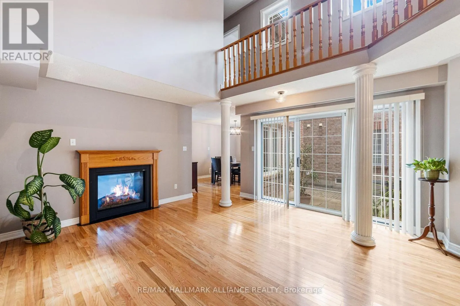 365 TURNBERRY CRESCENT