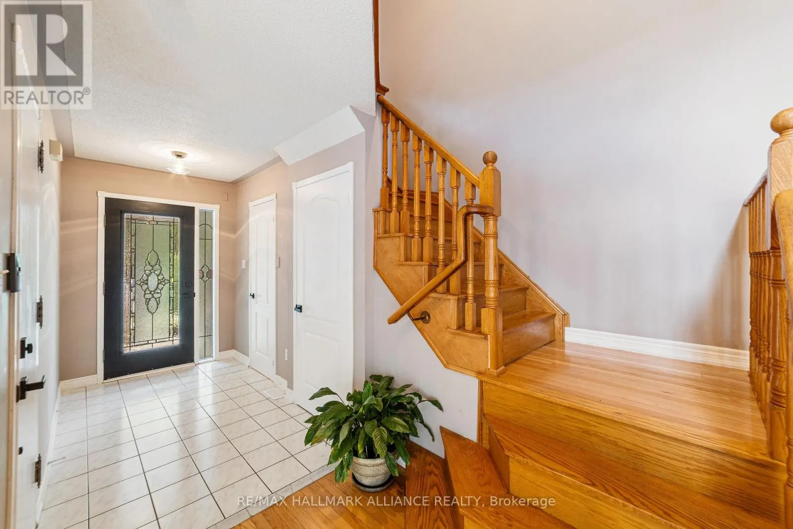 365 TURNBERRY CRESCENT