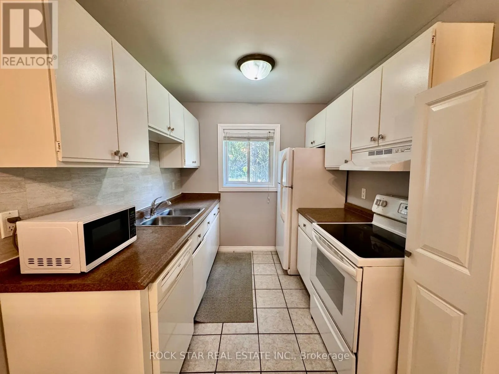 1 - 2 CEDAR DRIVE