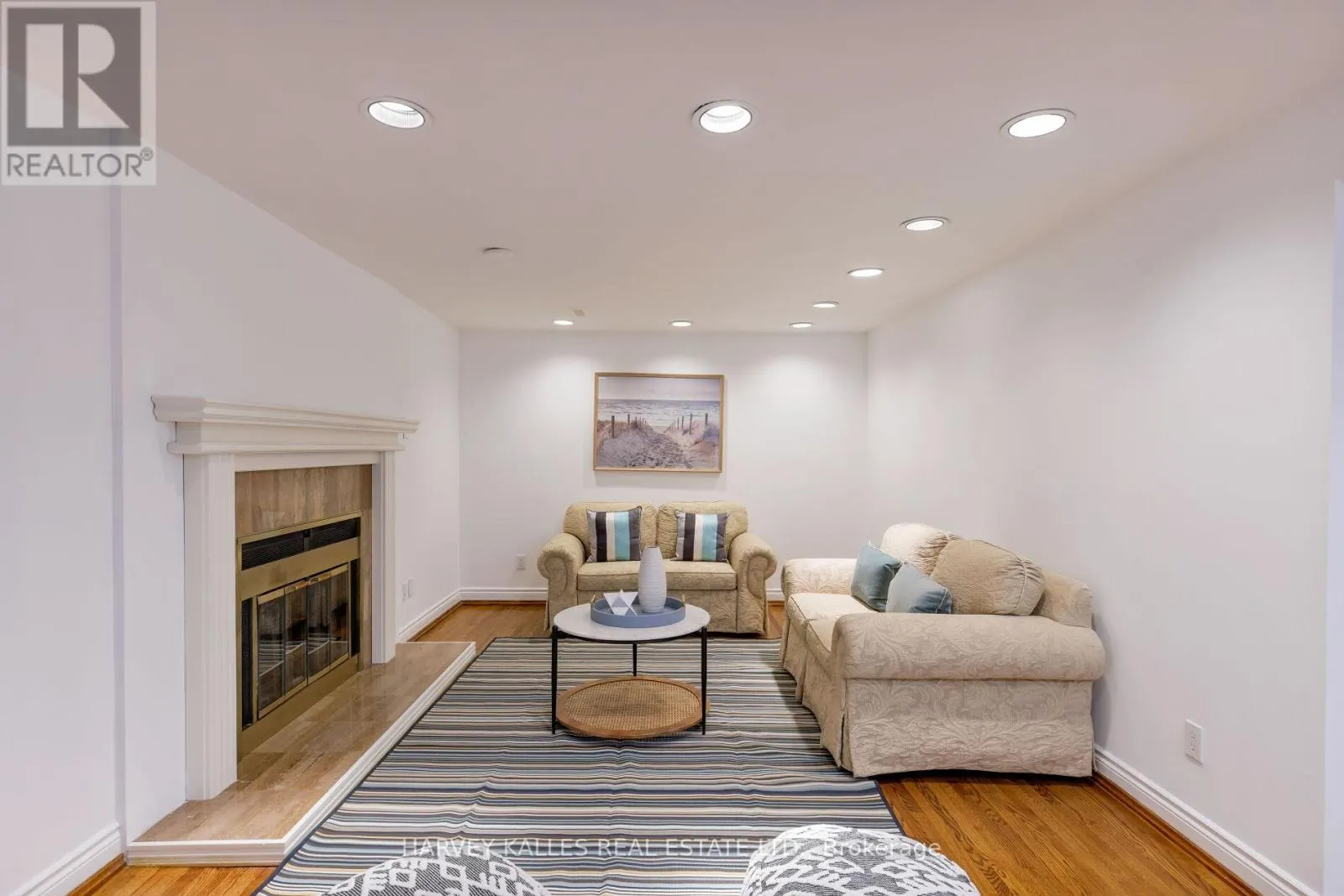 16 ROBALDON ROAD