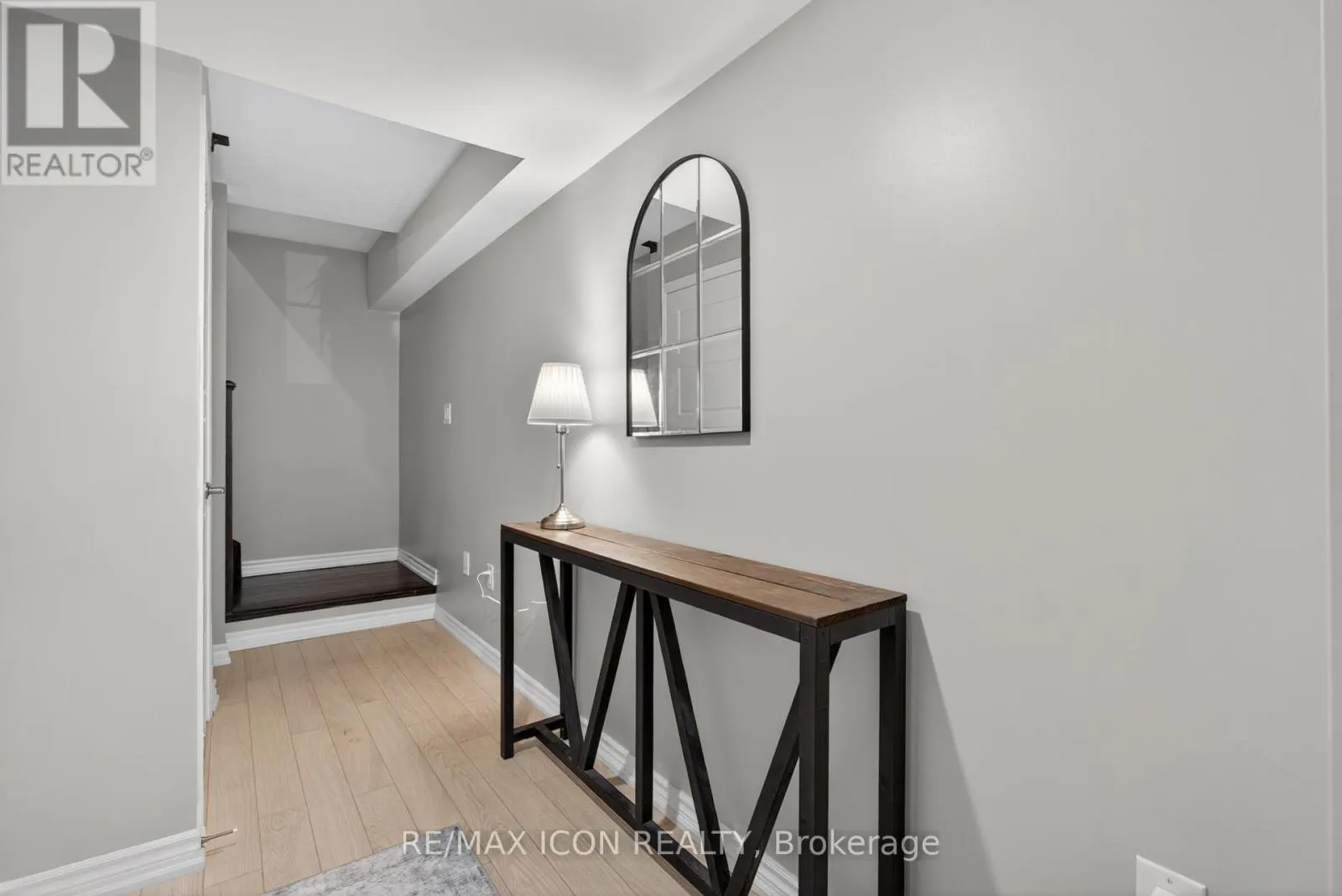 513 FIR COURT