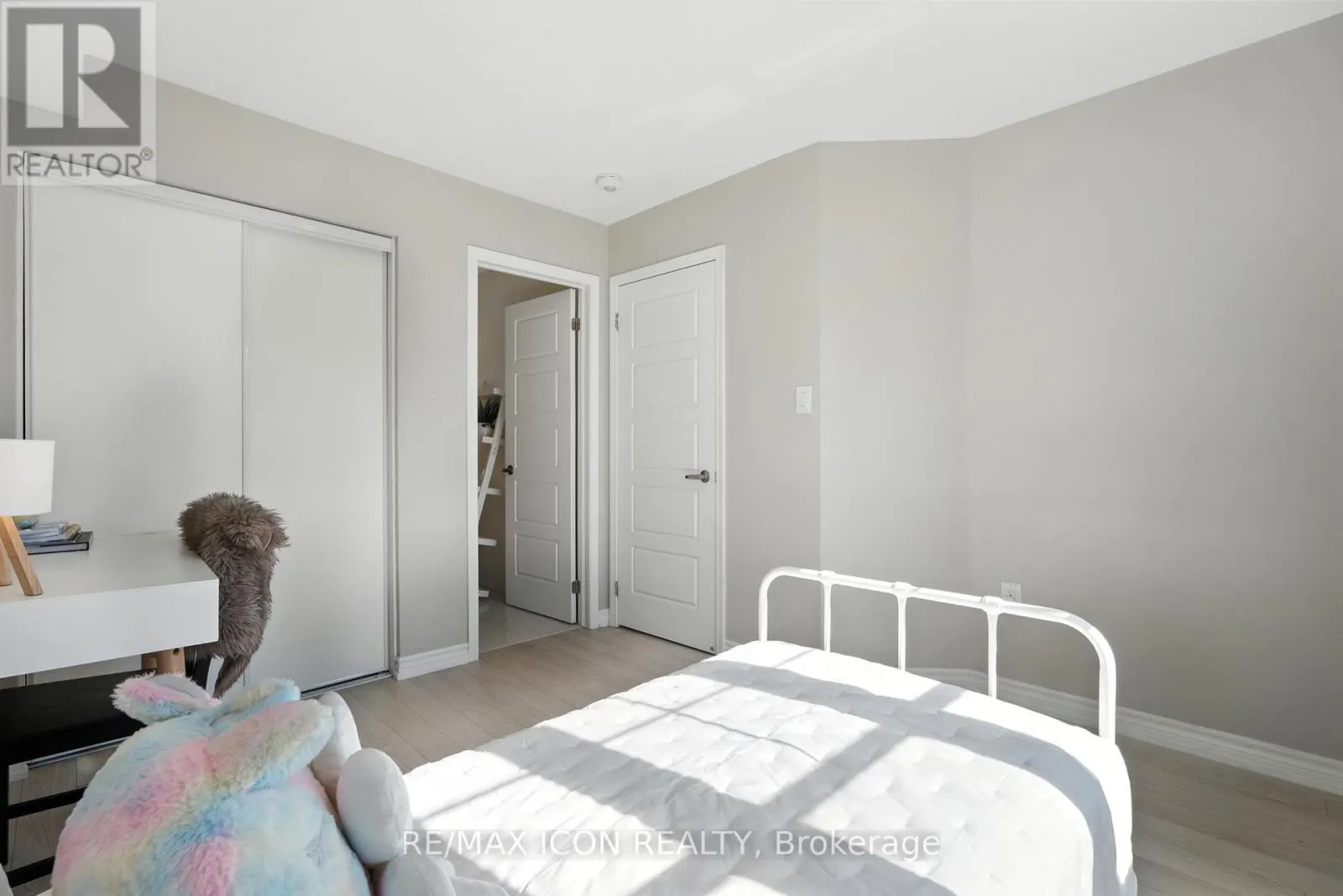 513 FIR COURT