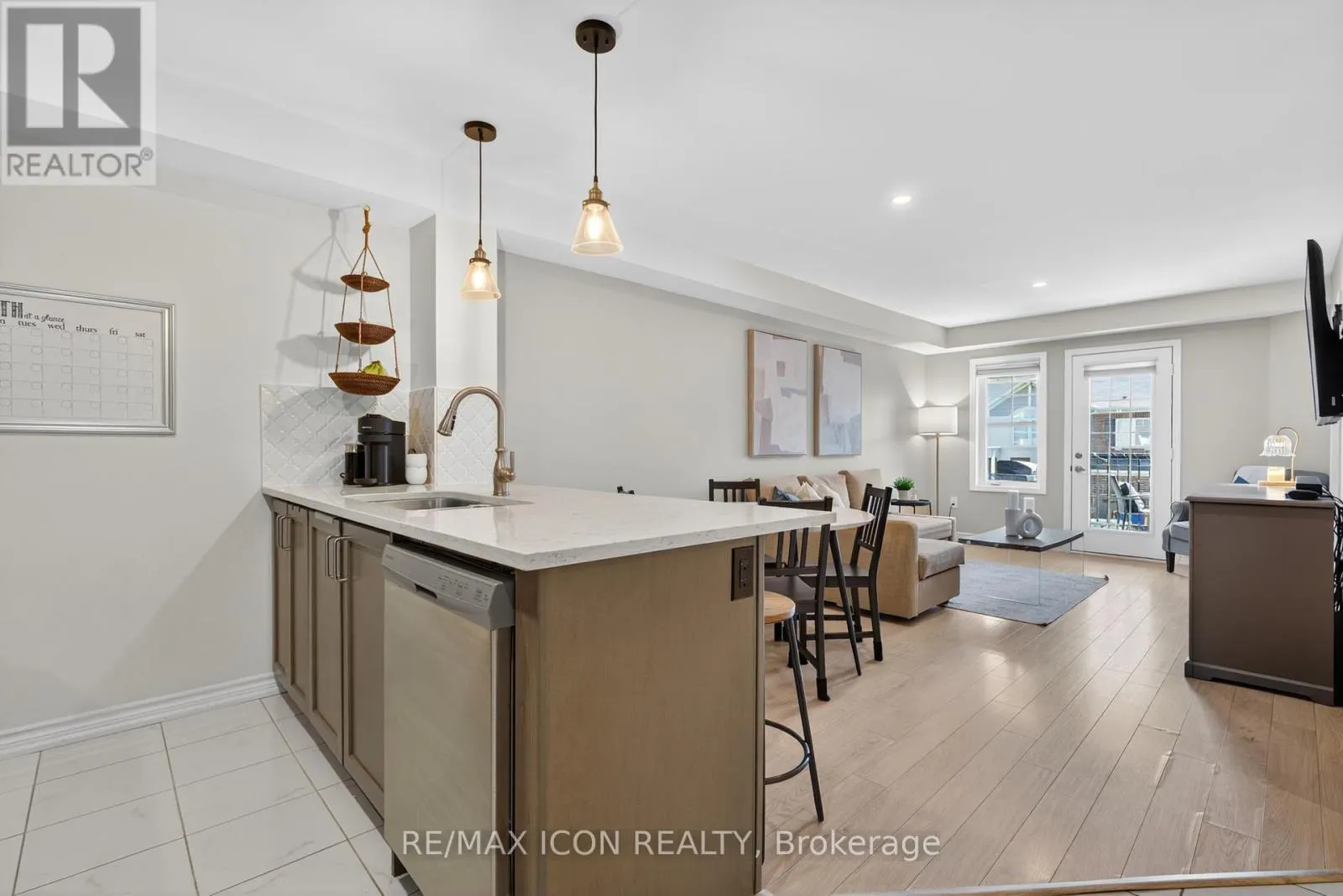 513 FIR COURT
