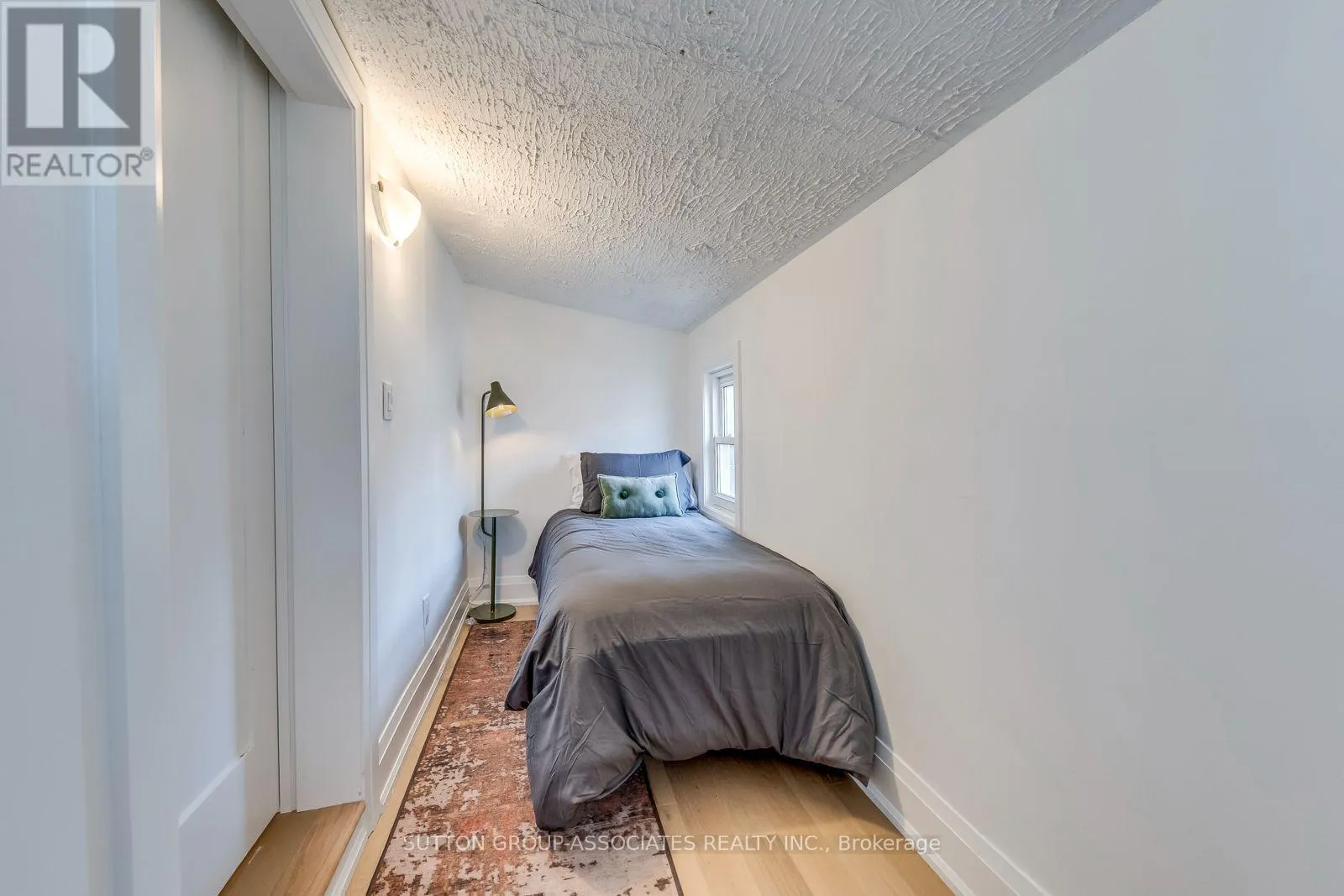 359 HARVIE AVENUE