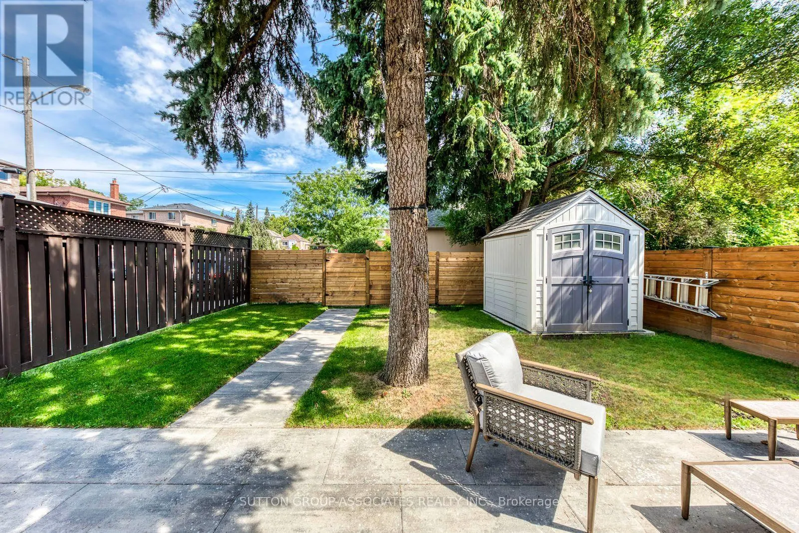 359 HARVIE AVENUE