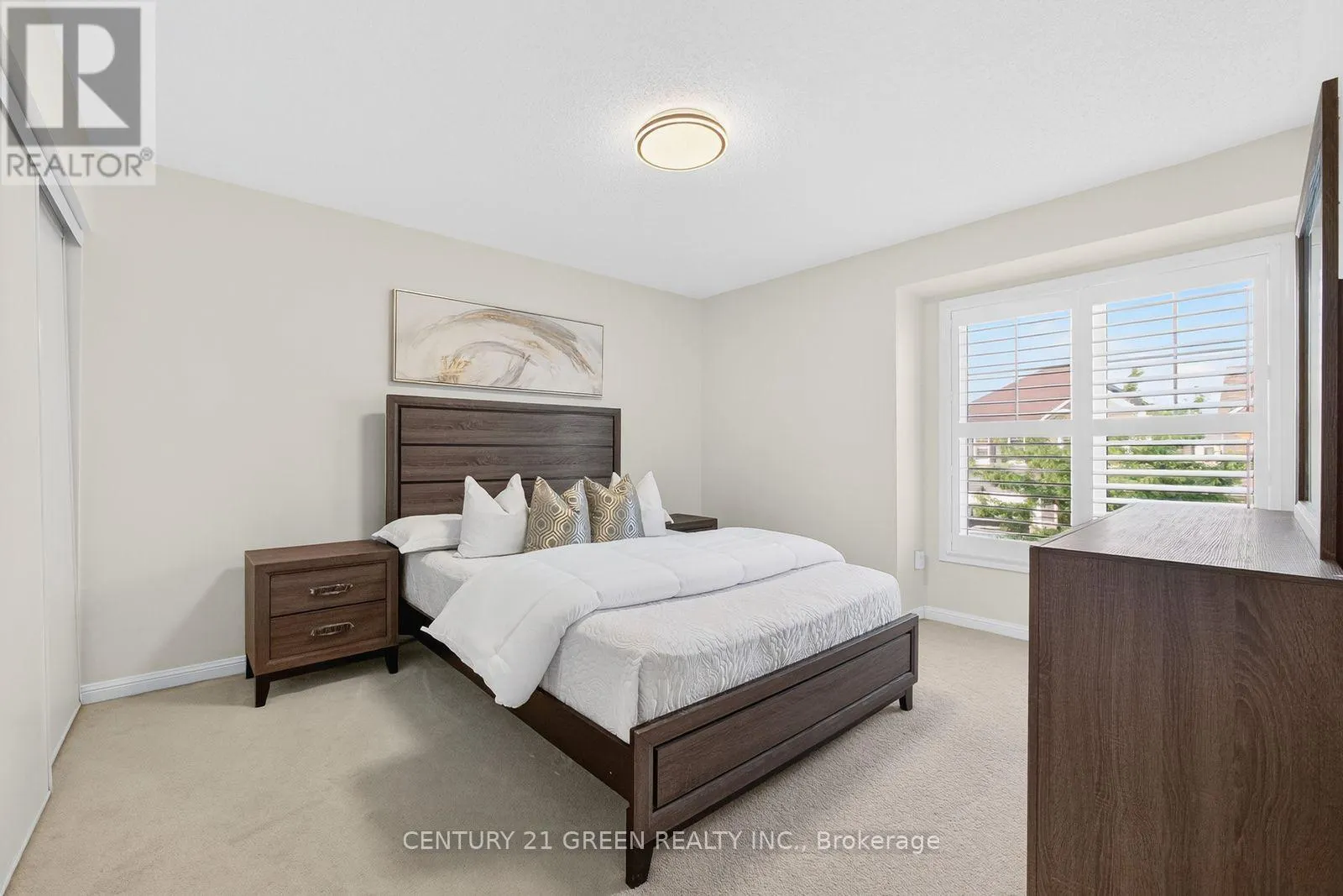 936 RIGO CROSSING