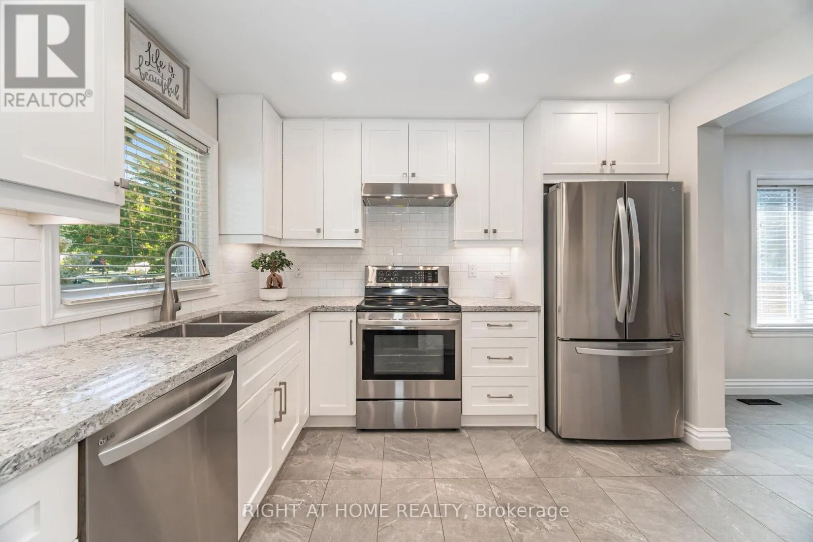 4 CANTRILL COURT
