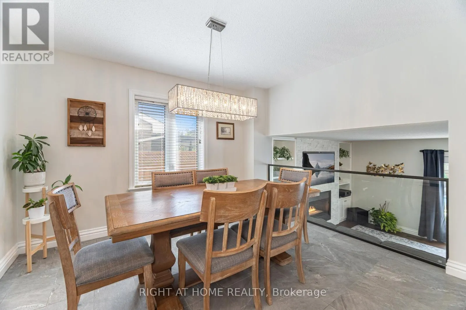 4 CANTRILL COURT