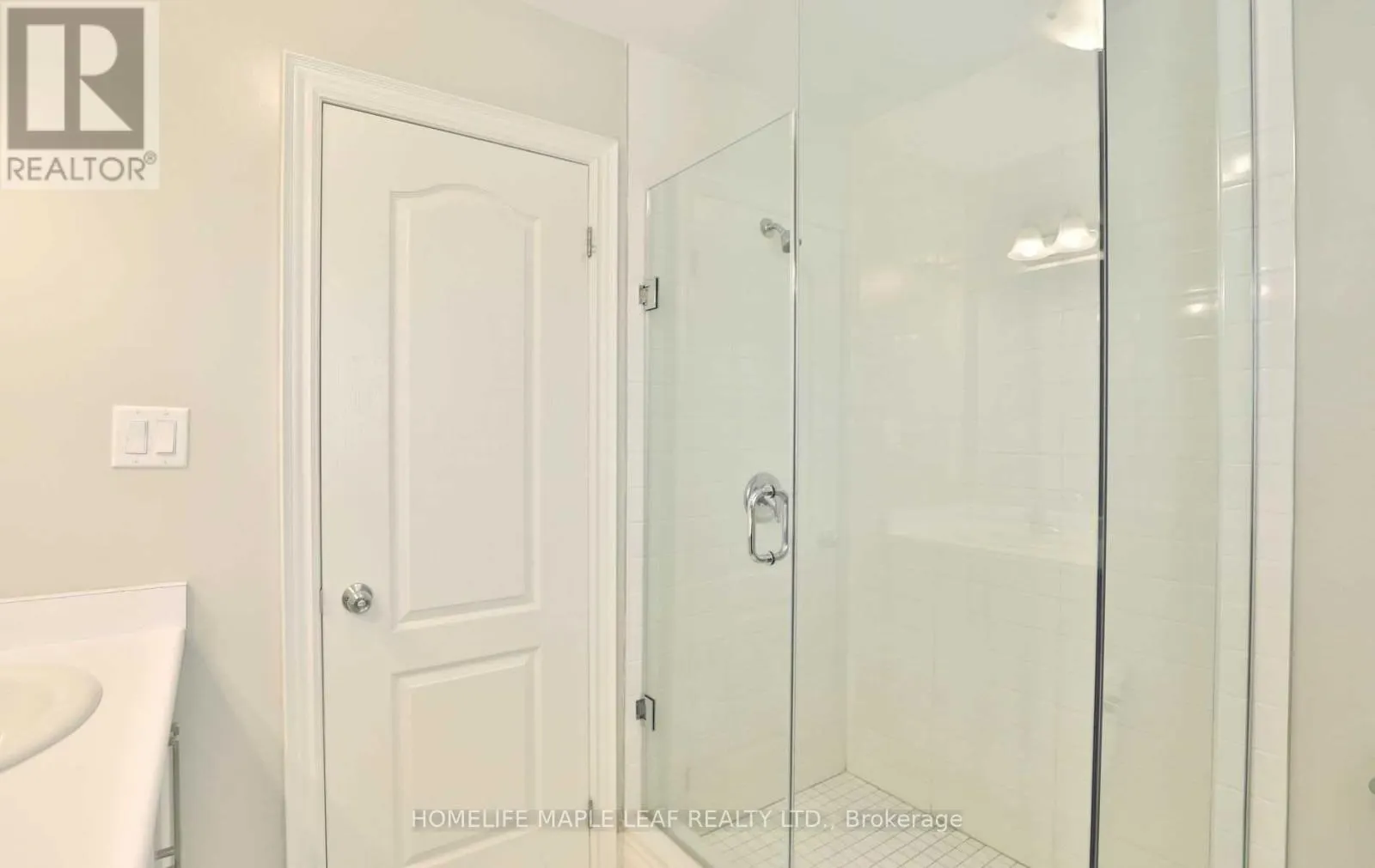 34 BRUSHWOOD DRIVE