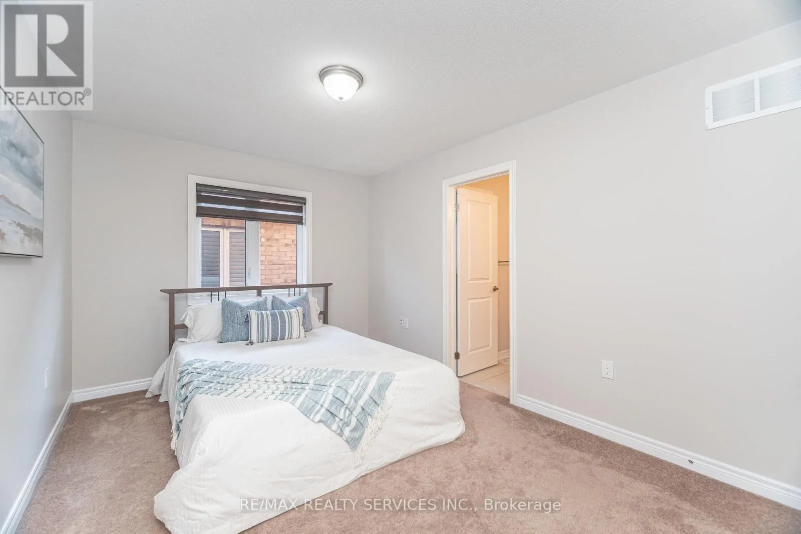 42 DEER RIDGE TRAIL